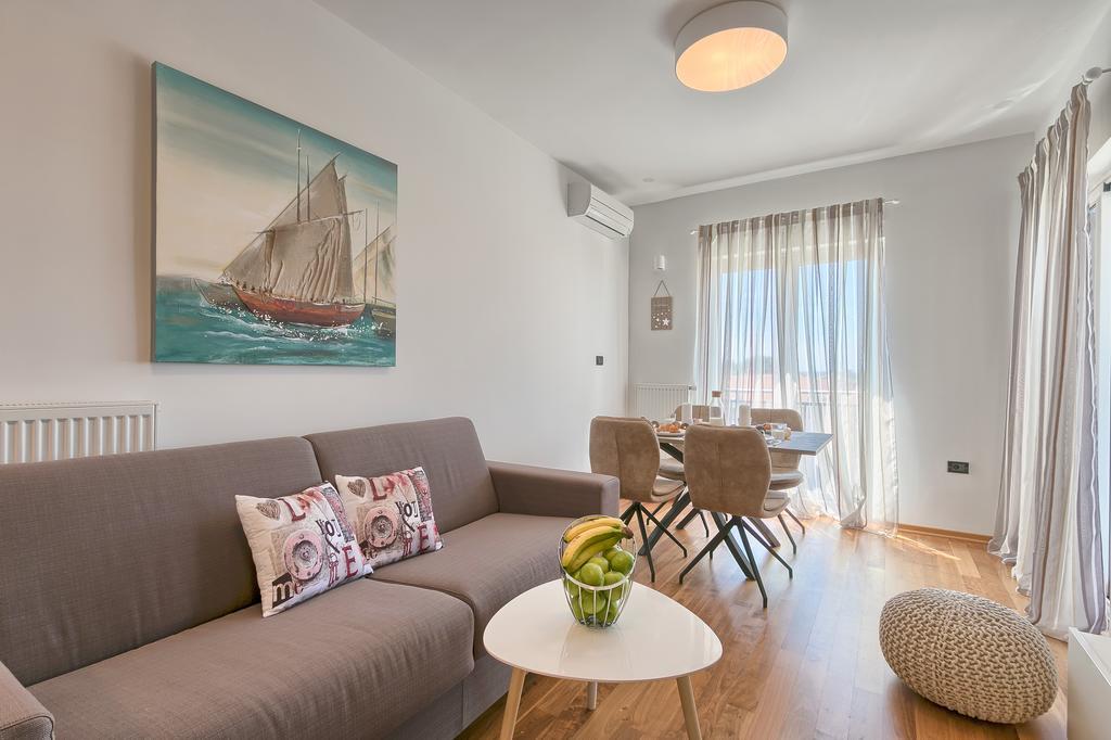 Adriatic Apartments Fažana Kültér fotó